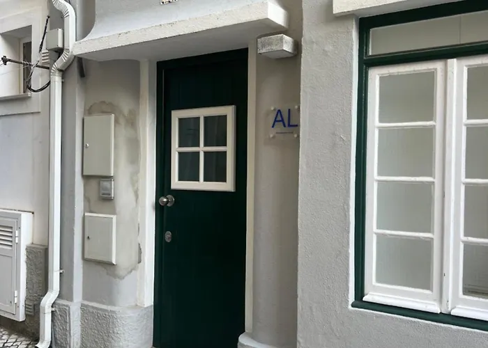 Casa Do Largo 公寓 *